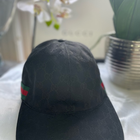 NWOT Gucci Black Hat - Picture 6 of 9